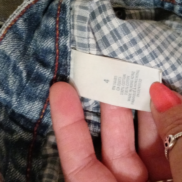 American Eagle Shorts - Picture 3 of 4